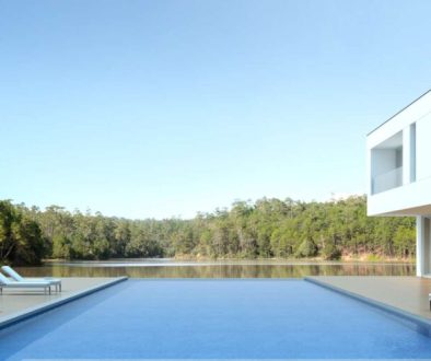 3d-render-modern-house-with-swimming-pool(2)_0x800