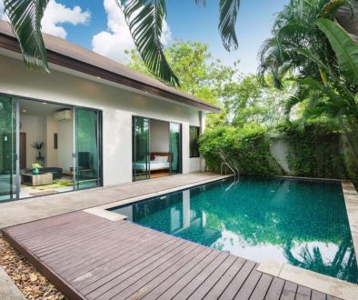 exterior-design-house-home-villa-feature-swimming-pool-garden-terrace-decking(1)_0x800