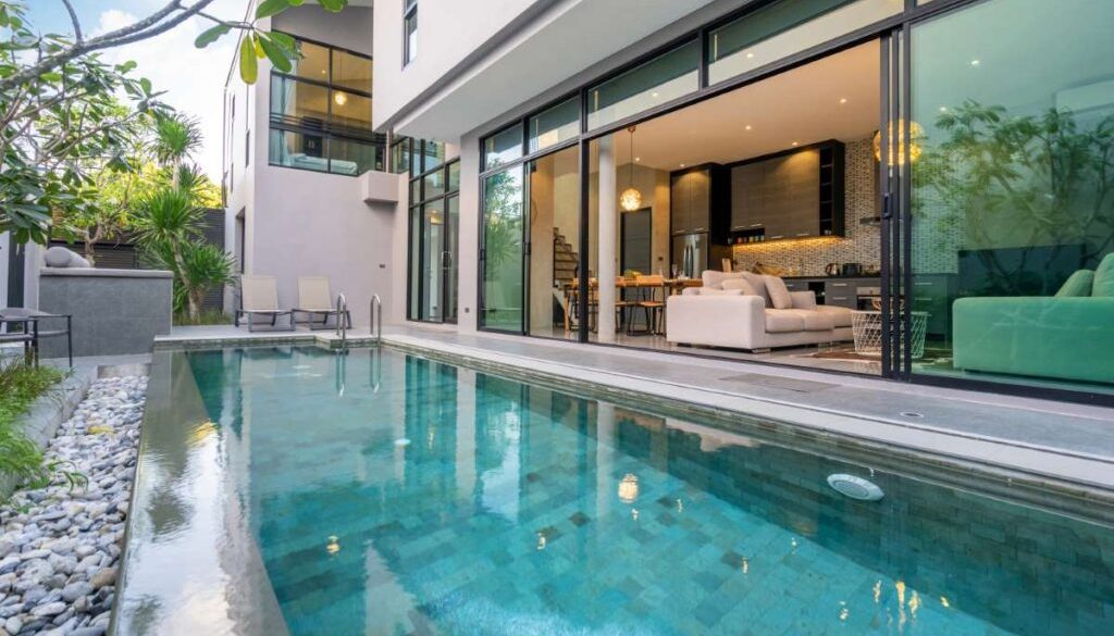 exterior-home-with-swimming-pool-house_0x800