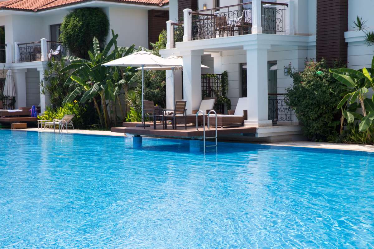 swimming-pool-summer-vacation-poolside-swimming-pool-resort-hotel-vacation-leisure(1)_0x800 swimming-pool-summer-vacation-poolside-swimming-pool-resort-hotel-vacation-leisure(1)_0x800